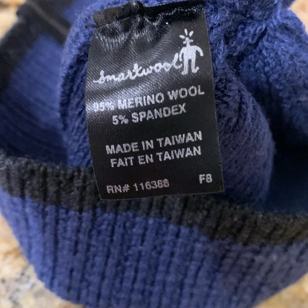 Smartwool hat - Picture 3 of 3